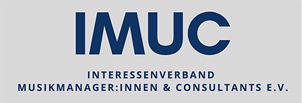 Leiterin von Singin‘ IDA! – der Kinderchor in Hamburg Daniela Steigel, ist Mietglied bei IMUC. Dies ist das Logo von IMUC.