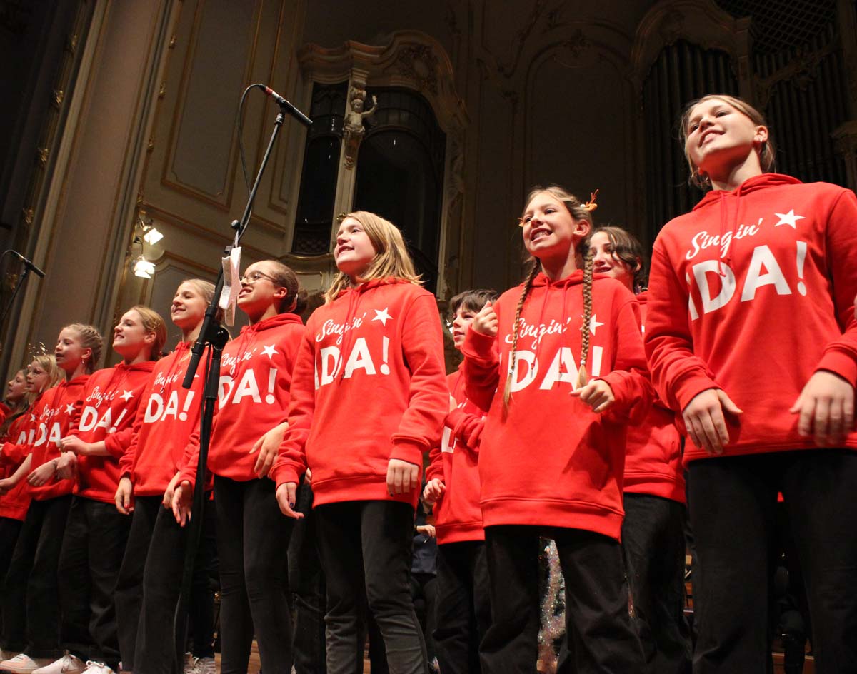 Foto von Singin‘ IDA! – der Kinderchor in Hamburg, Laeiszhalle beim weihnachtlichen Kinderkonzert der Symphoniker Hamburg